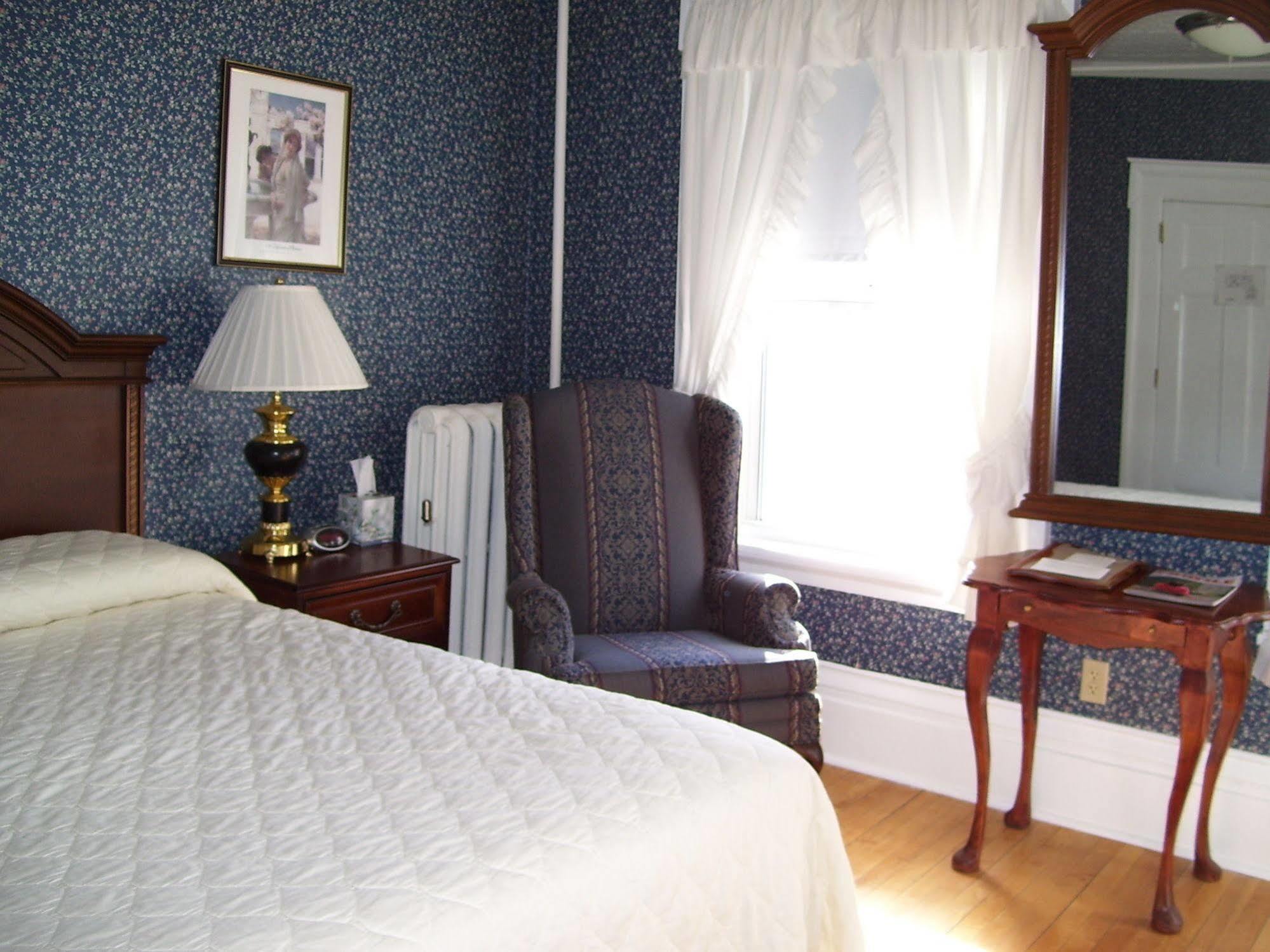 Thayers Inn Литлтон Экстерьер фото