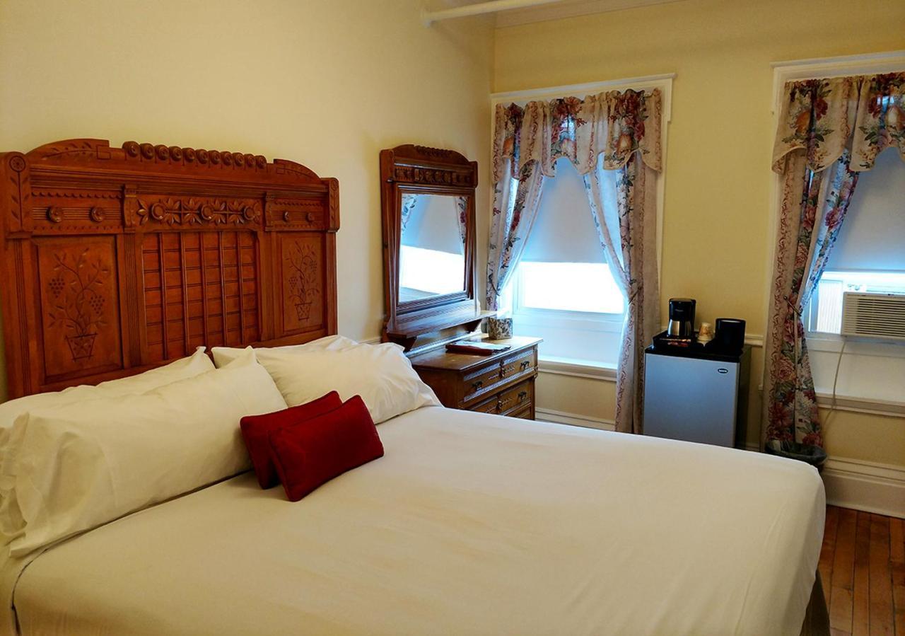 Thayers Inn Литлтон Экстерьер фото